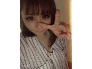 み ぃ な