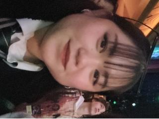 み